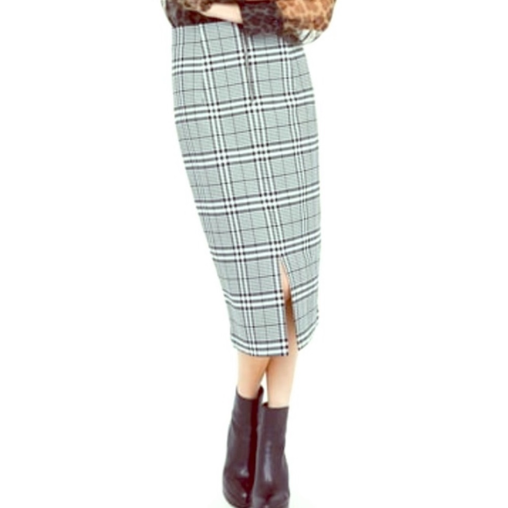 ❤️ NWT New Zara Pencil Skirt